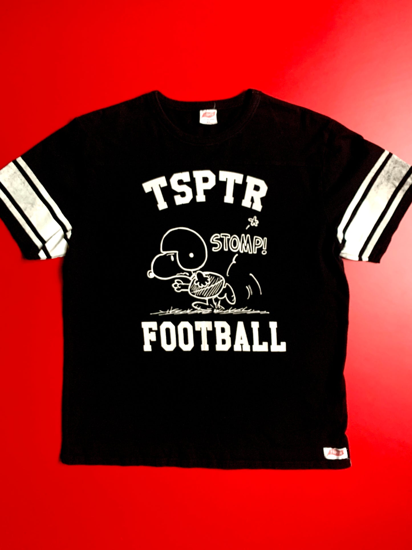 TSTPR Snoopy Football T-shirt